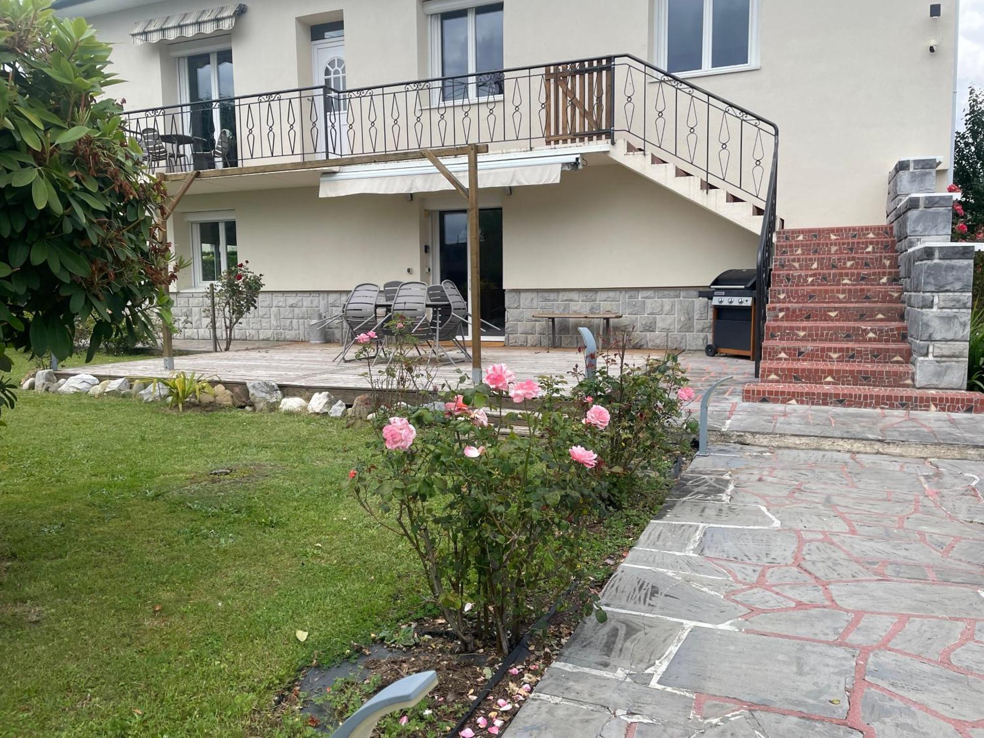 Appartement Independant En Rdc Chez Habitant Lannemezan Eksteriør billede